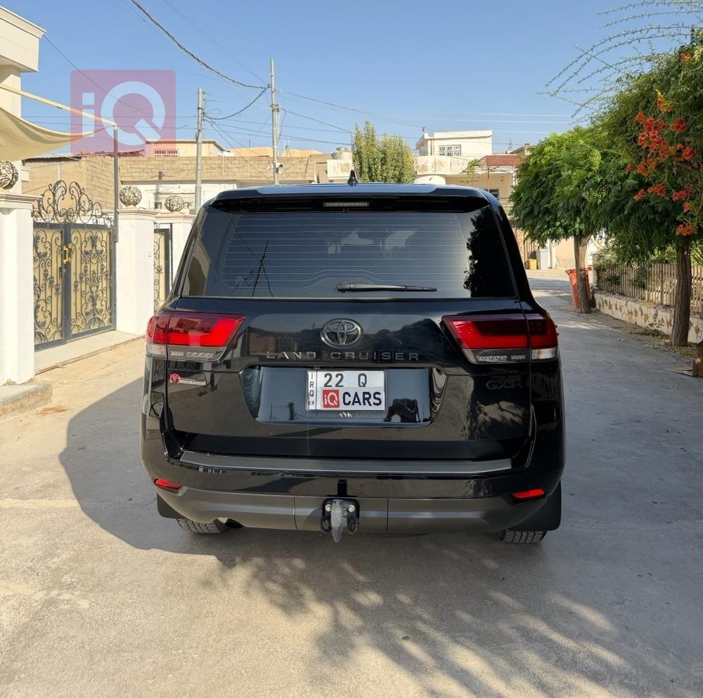 تويوتا لاندكروزر